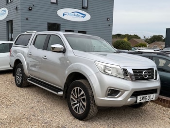 Used Nissan Navara 2016 for sale - 79543605: Photo