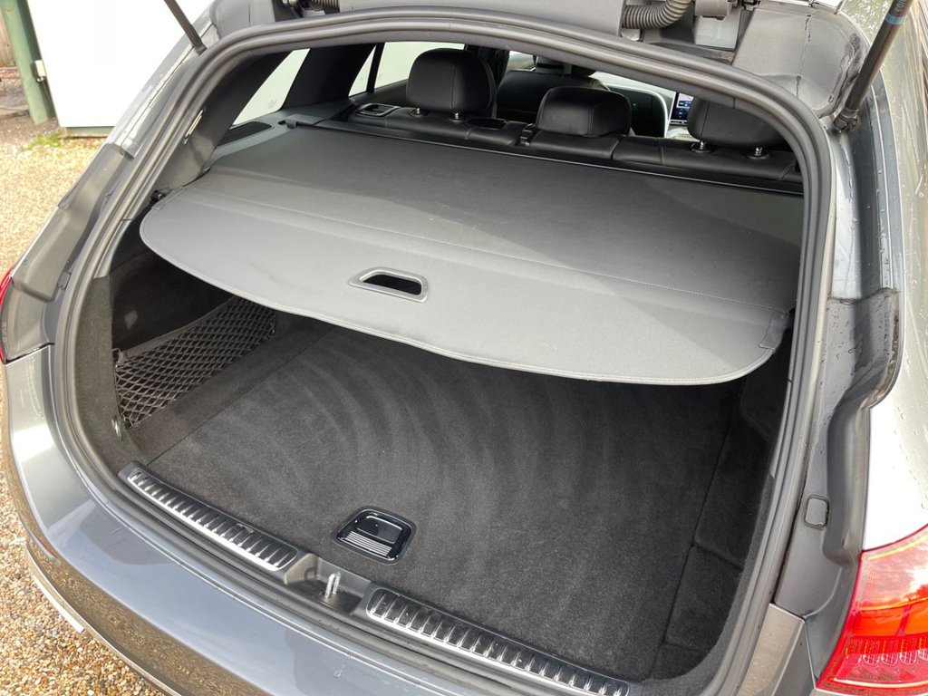 Used Mercedes-Benz C Class 2022 for sale - 76400474: Photo 20