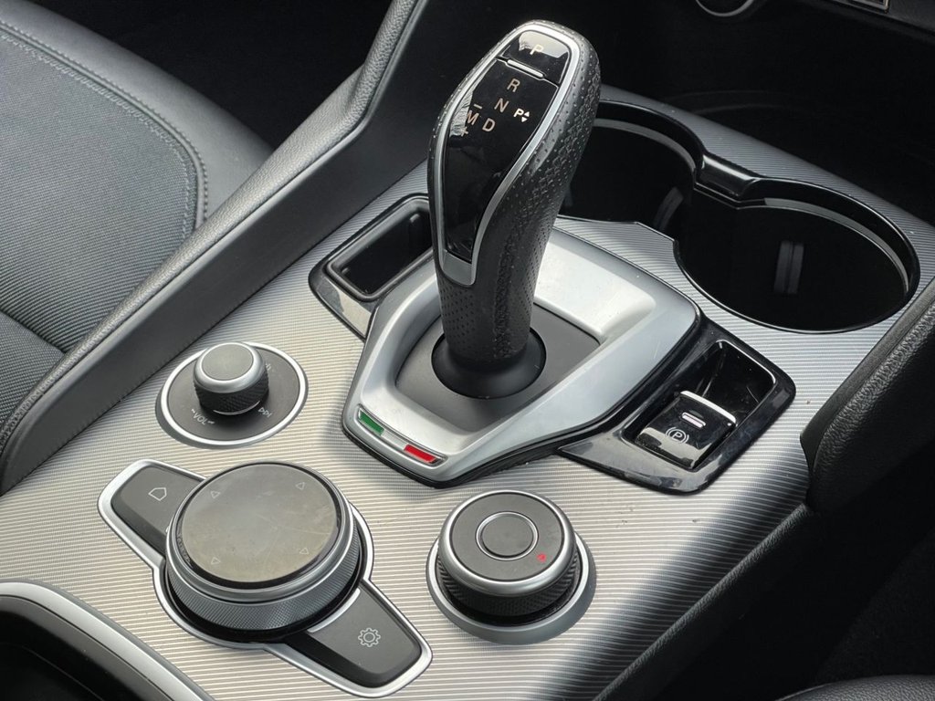 Used Alfa Romeo Giulia 2022 for sale - 76642822: Photo 16