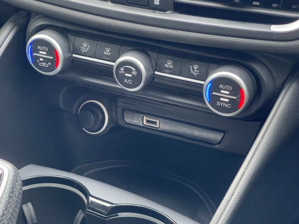 Used Alfa Romeo Giulia 2022 for sale - 76642822: Photo 19