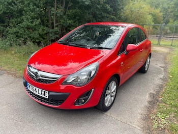2014 - 1.4 16V Excite 3-Door
