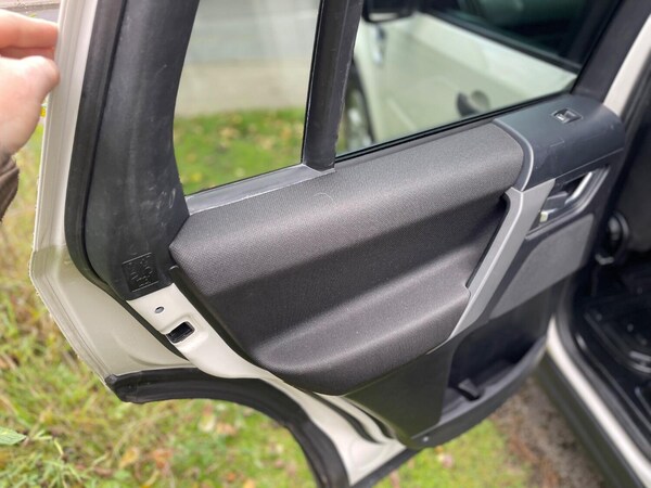 Used Land Rover Freelander 2010 for sale - 76237292: Photo 16
