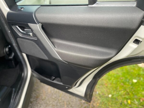 Used Land Rover Freelander 2010 for sale - 76237292: Photo 24