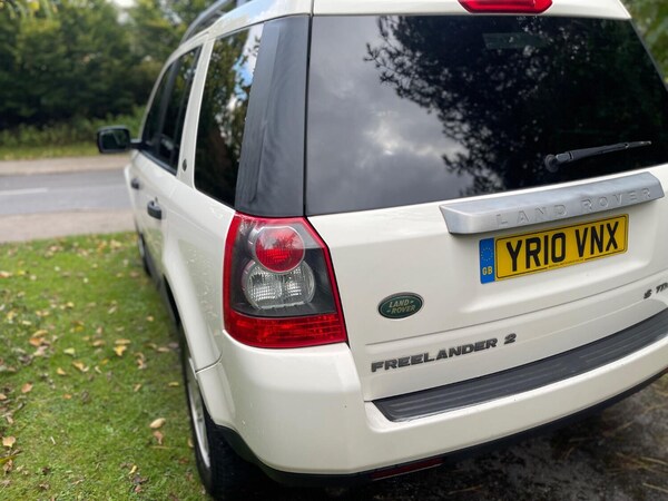 Used Land Rover Freelander 2010 for sale - 76237292: Photo 9