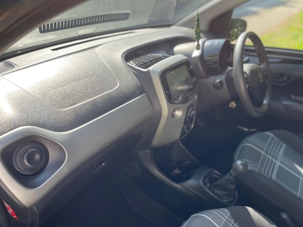 Used Peugeot 108 2017 for sale - 76268524: Photo 15