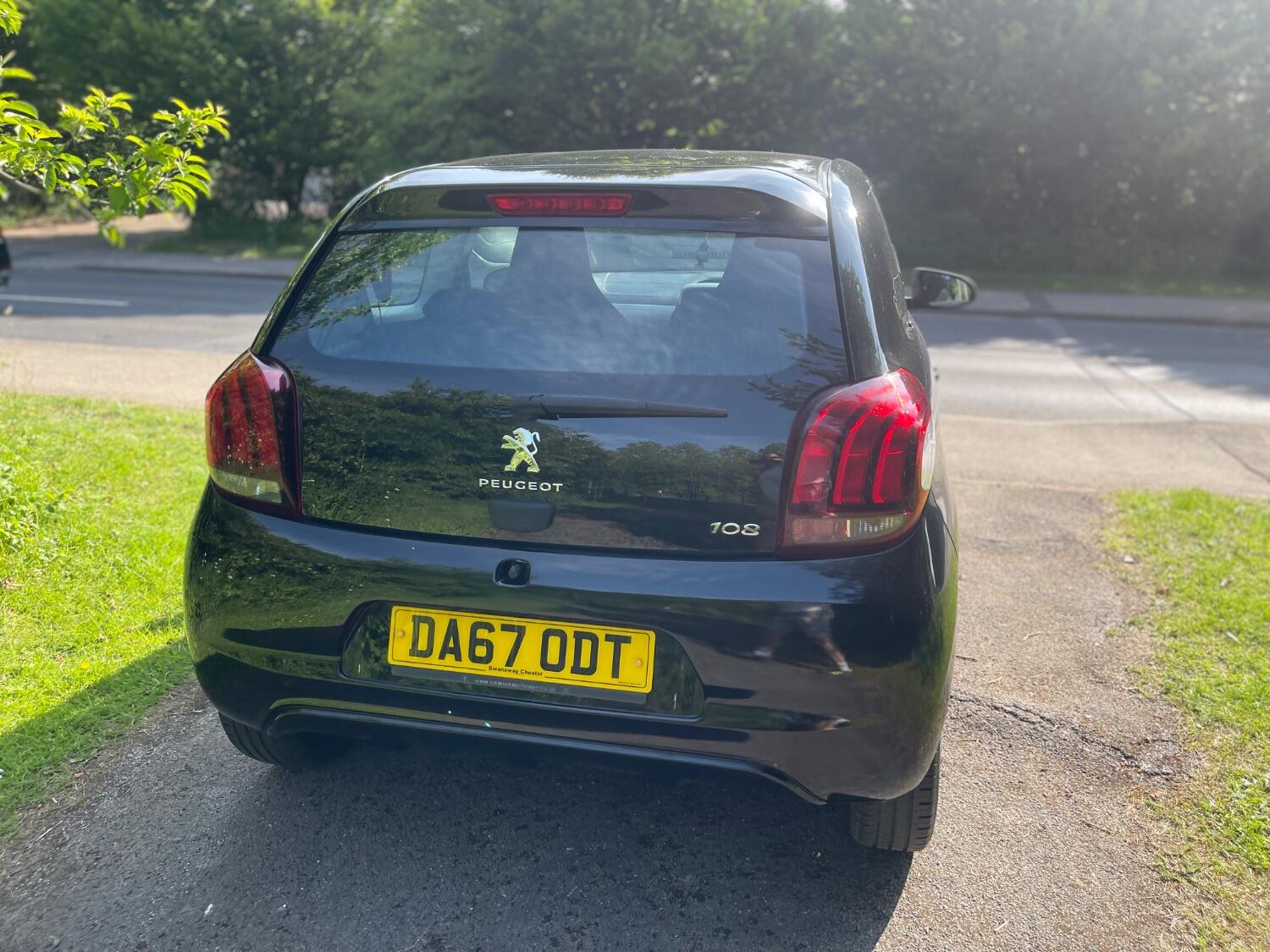 Used Peugeot 108 2017 for sale - 76268524: Photo 8