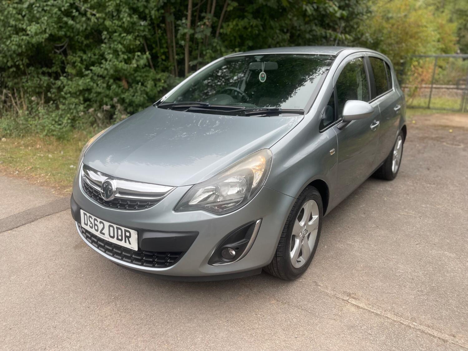 Used Vauxhall Corsa 2012 for sale - 76268539: Photo 1