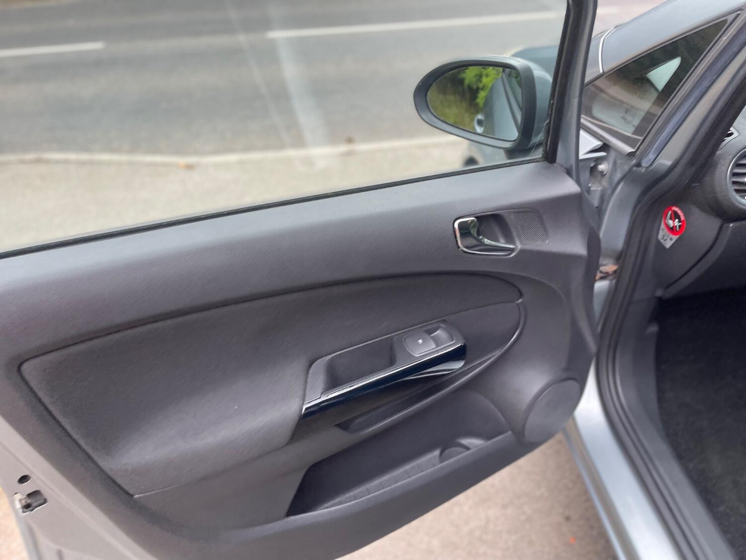 Used Vauxhall Corsa 2012 for sale - 76268539: Photo 16