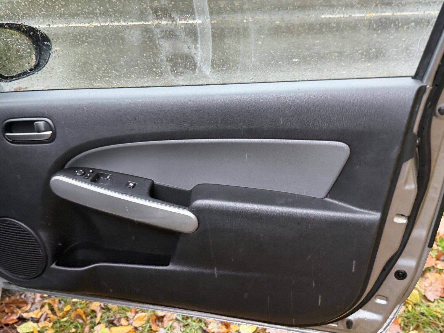 Used Mazda Mazda2 2009 for sale - 76643477: Photo 21