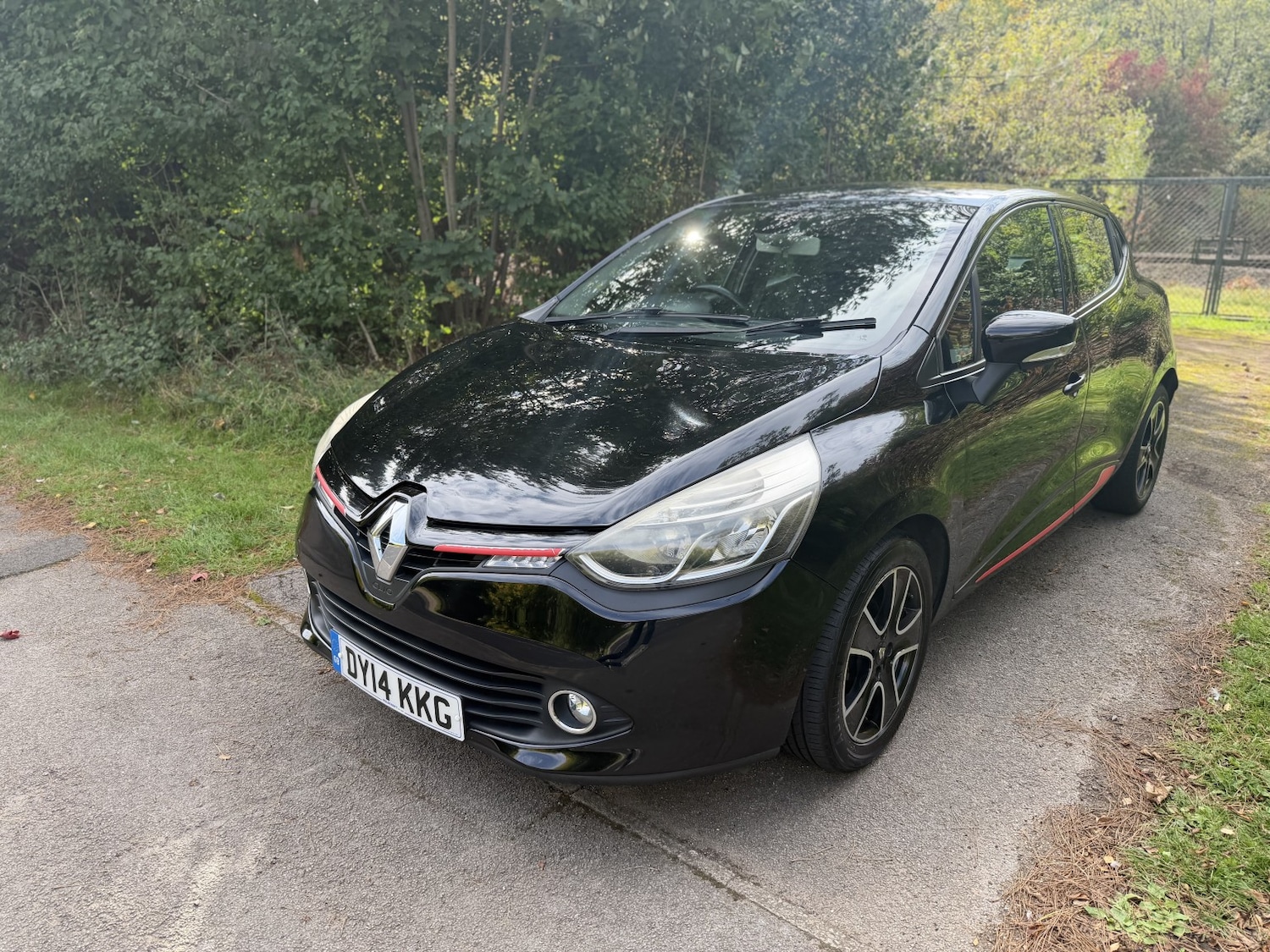 Used Renault Clio 2014 for sale - 76268571: Photo 1