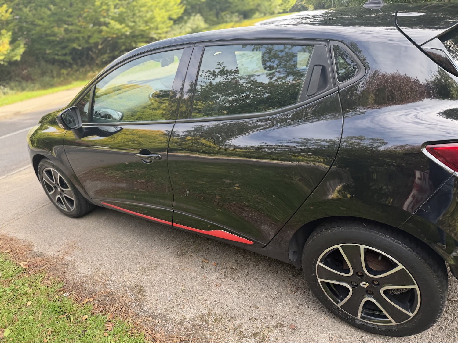 Used Renault Clio 2014 for sale - 76268571: Photo 12
