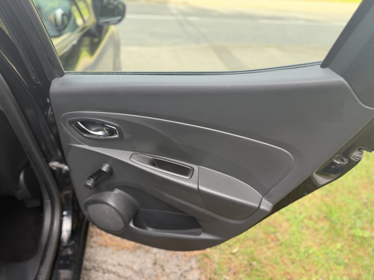 Used Renault Clio 2014 for sale - 76268571: Photo 17