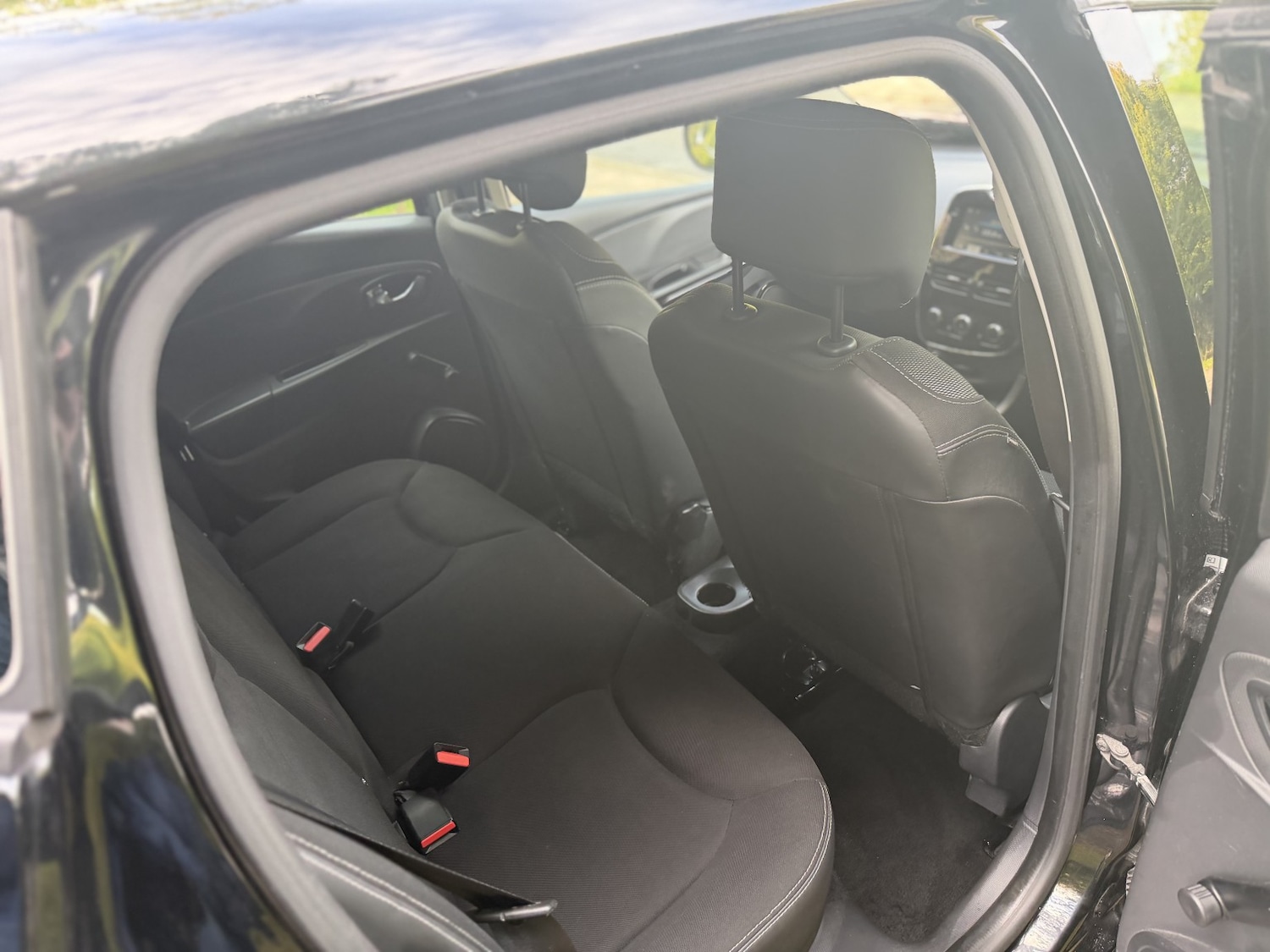 Used Renault Clio 2014 for sale - 76268571: Photo 27