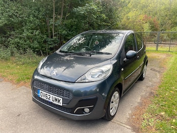 Peugeot - 107