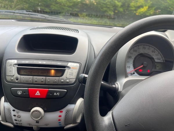 Used Peugeot 107 2012 for sale - 76268586: Photo 20
