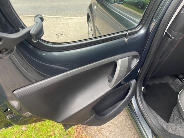 Used Peugeot 107 2012 for sale - 76268586: Photo 27