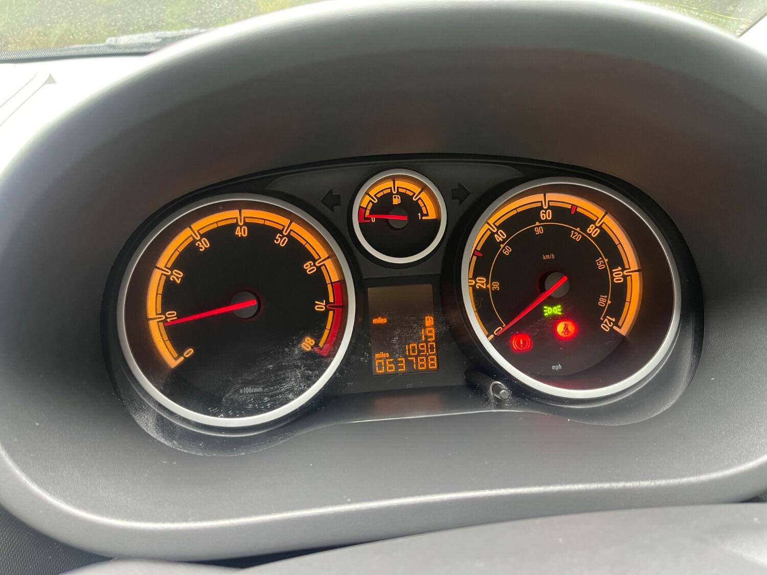 Used Vauxhall Corsa 2013 for sale - 76268520: Photo 19