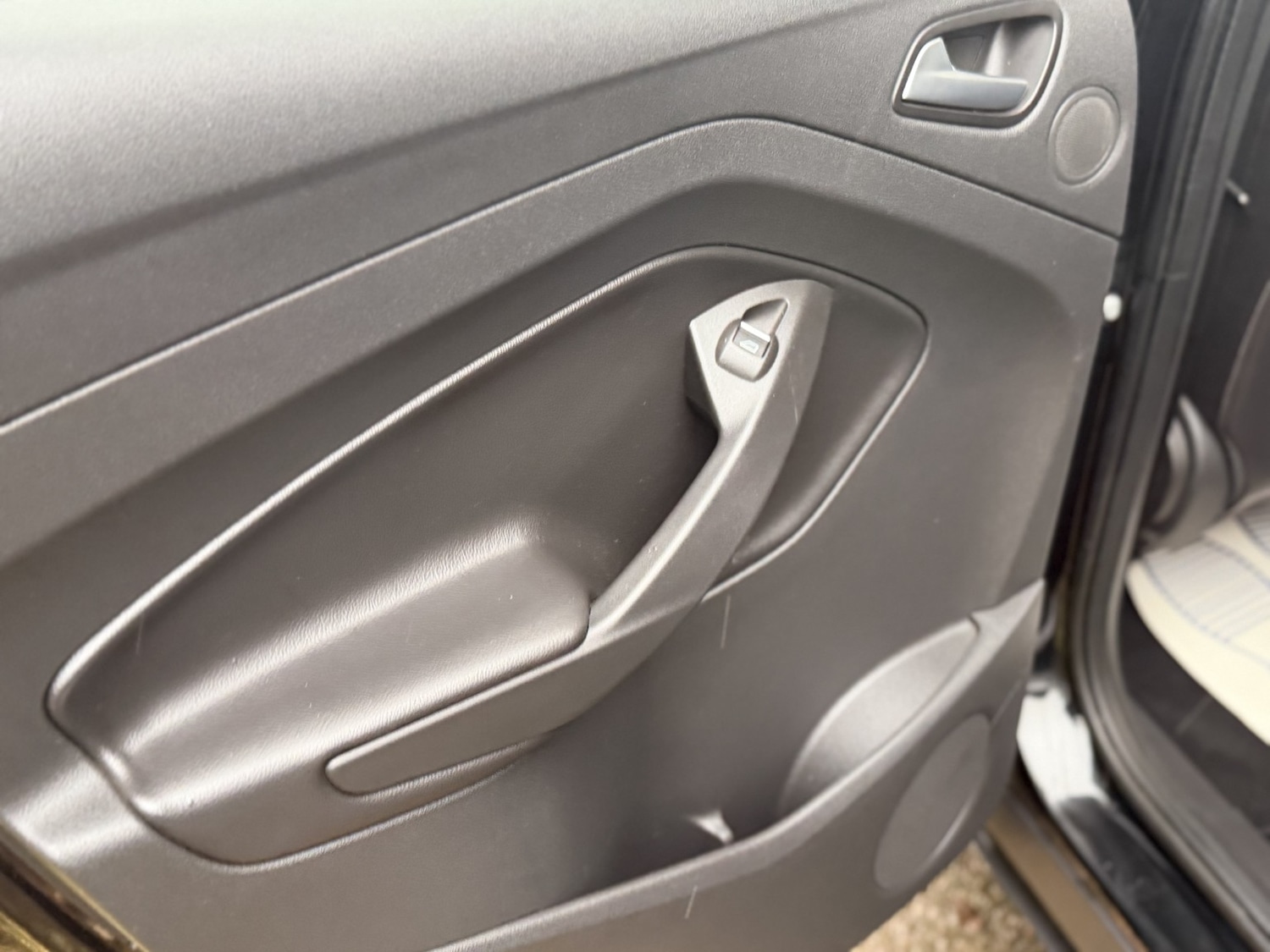 Used Ford Kuga 2014 for sale - 76769778: Photo 14