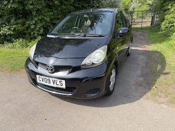 Used Toyota AYGO 2009 for sale - 78674093: Photo