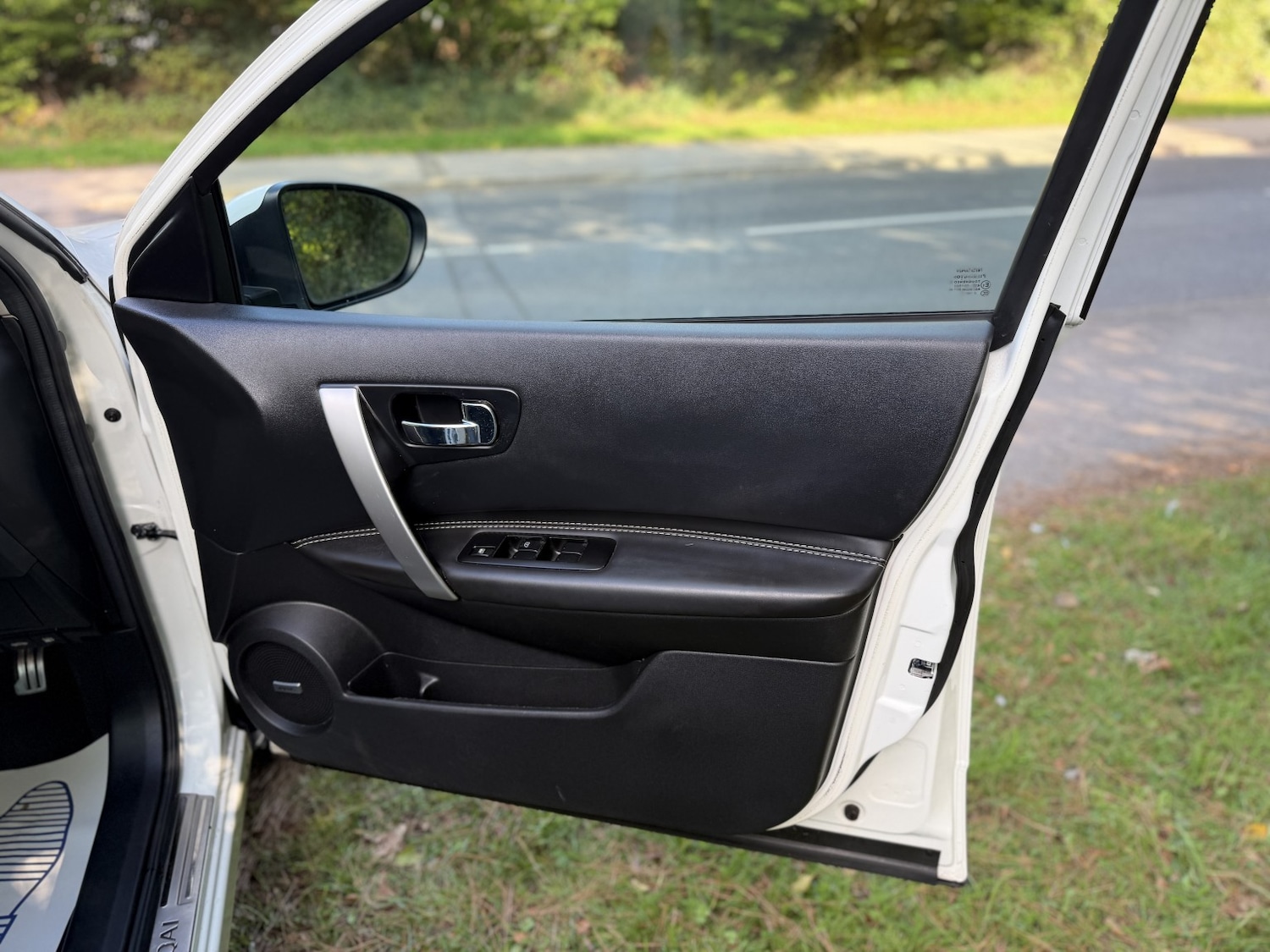 Used Nissan Qashqai 2013 for sale - 76268502: Photo 24