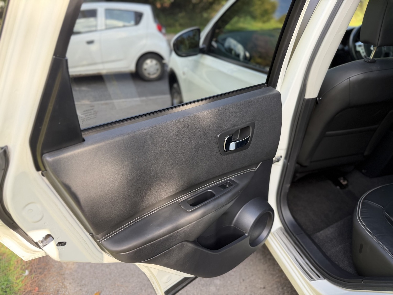 Used Nissan Qashqai 2013 for sale - 76268502: Photo 27