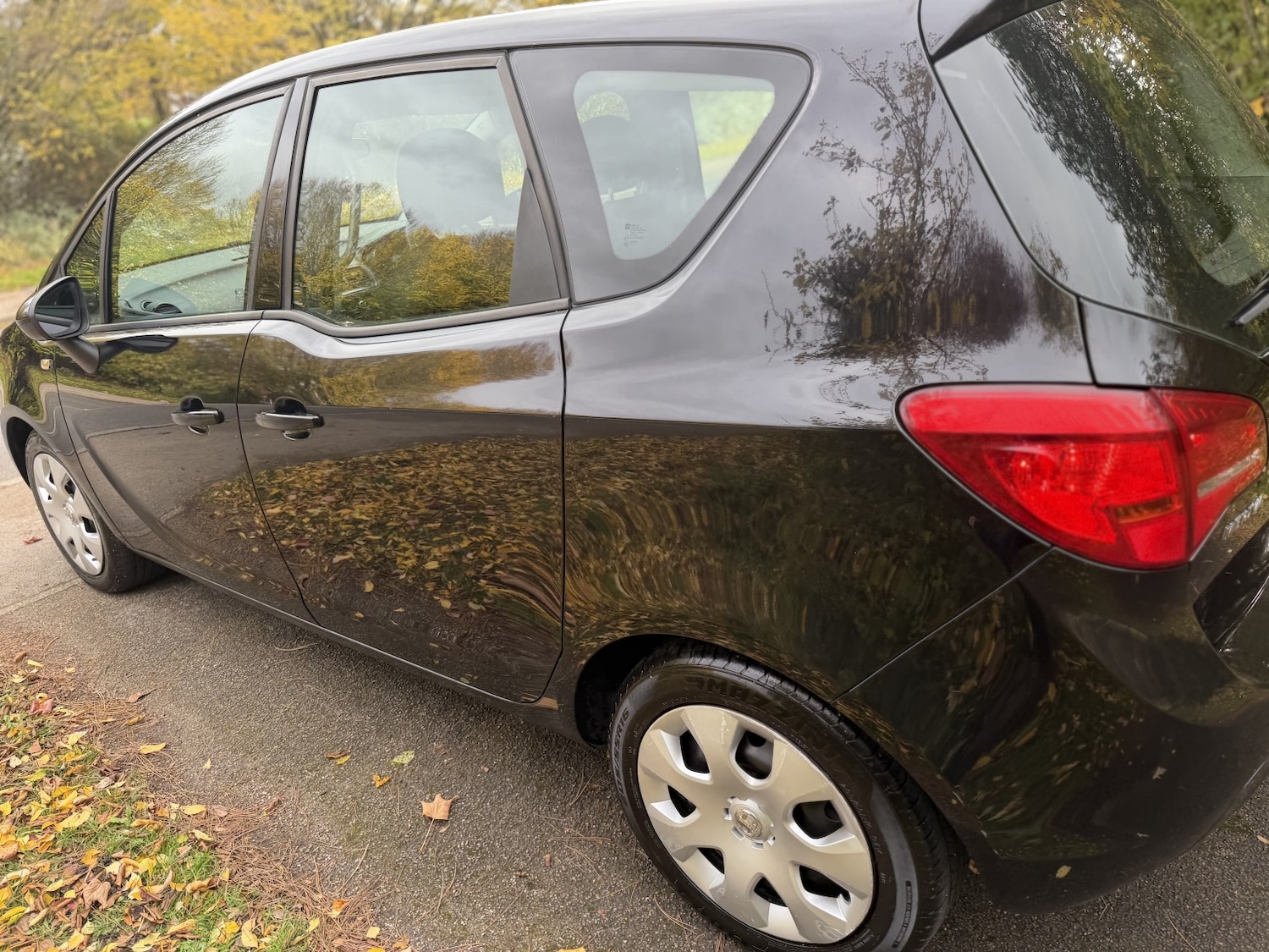 Used Vauxhall Meriva 2011 for sale - 76643335: Photo 10
