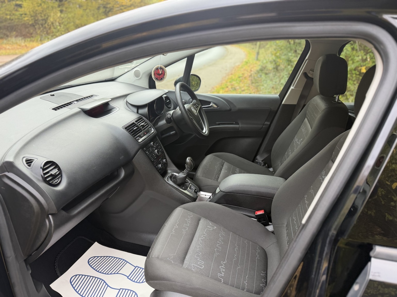 Used Vauxhall Meriva 2011 for sale - 76643335: Photo 12