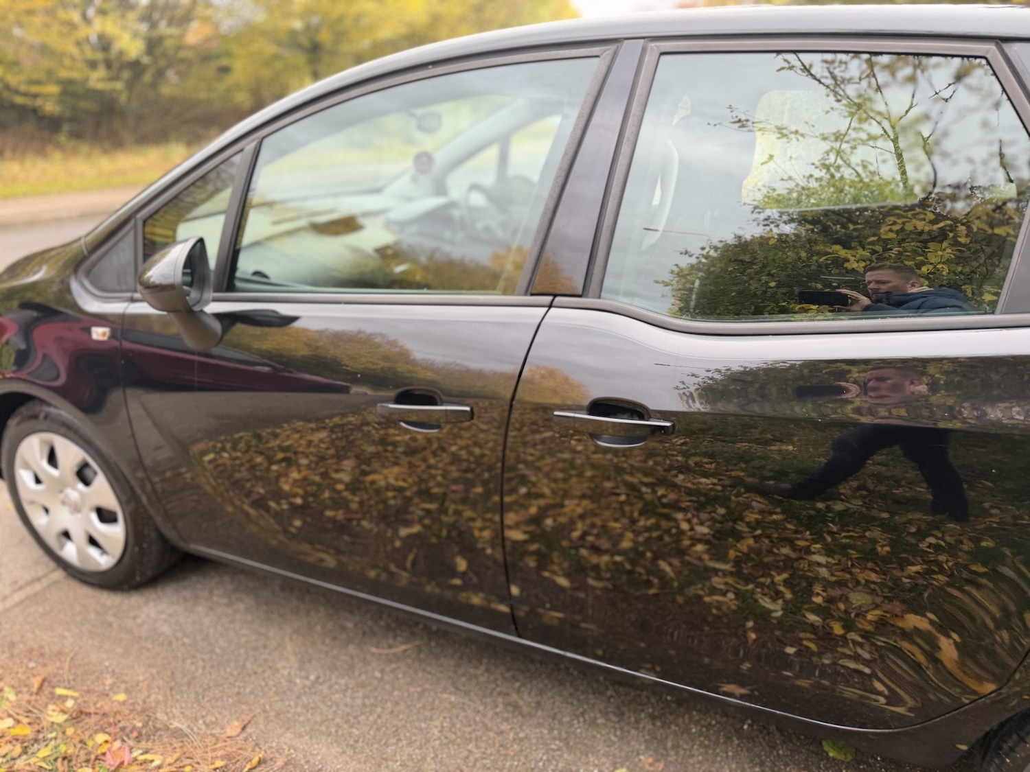 Used Vauxhall Meriva 2011 for sale - 76643335: Photo 32