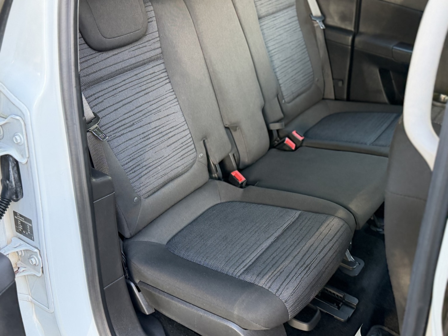 Used Vauxhall Meriva 2015 for sale - 76643365: Photo 26