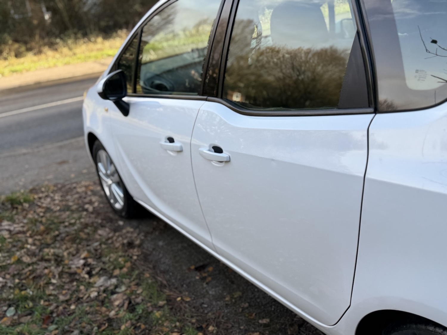 Used Vauxhall Meriva 2015 for sale - 76643365: Photo 31