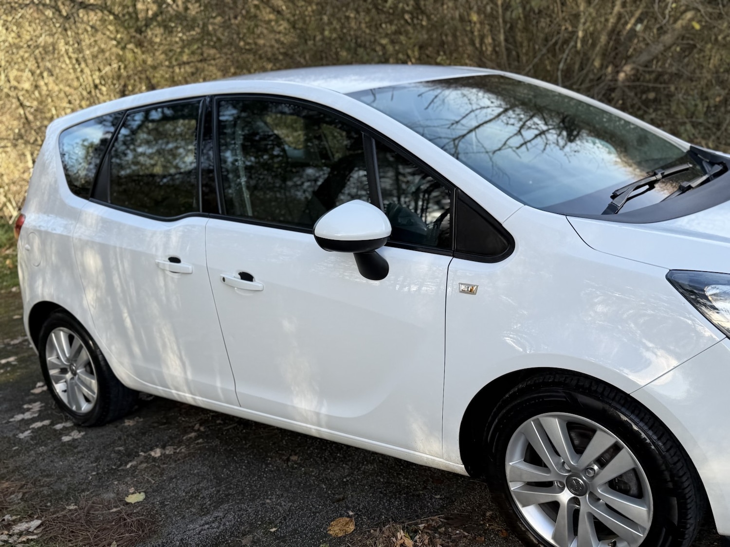 Used Vauxhall Meriva 2015 for sale - 76643365: Photo 5