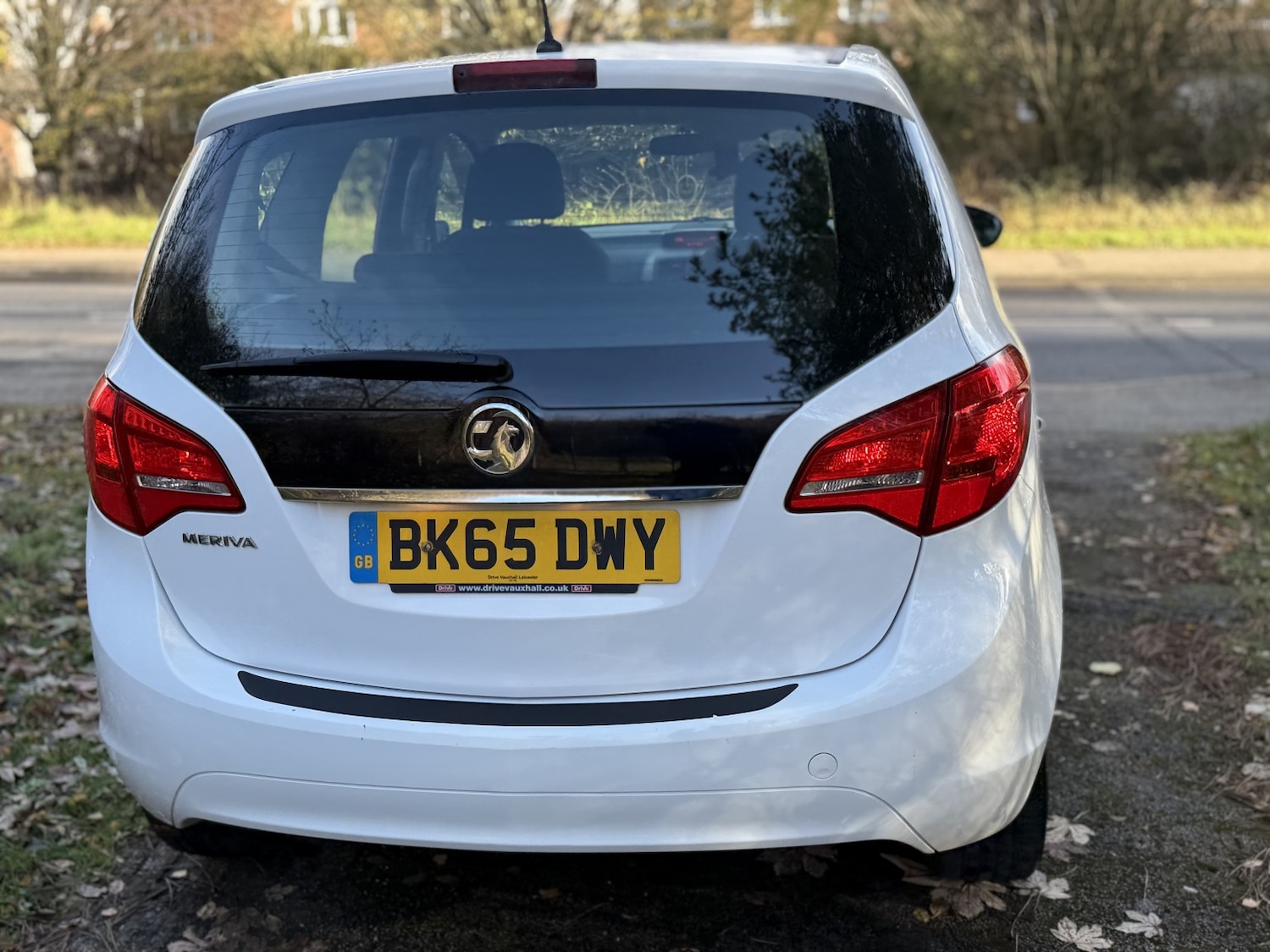 Used Vauxhall Meriva 2015 for sale - 76643365: Photo 8