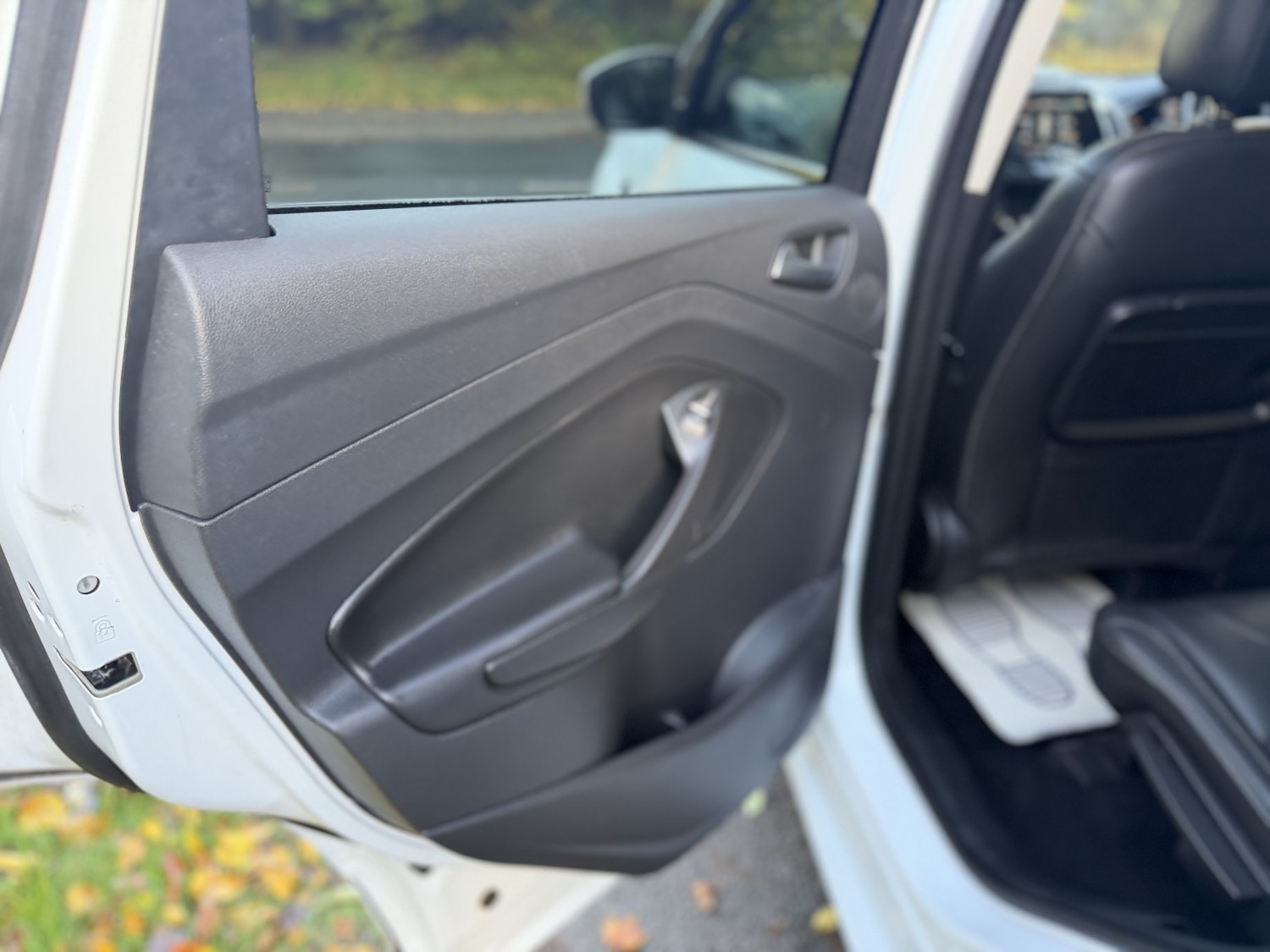 Used Ford Kuga 2016 for sale - 76643334: Photo 24