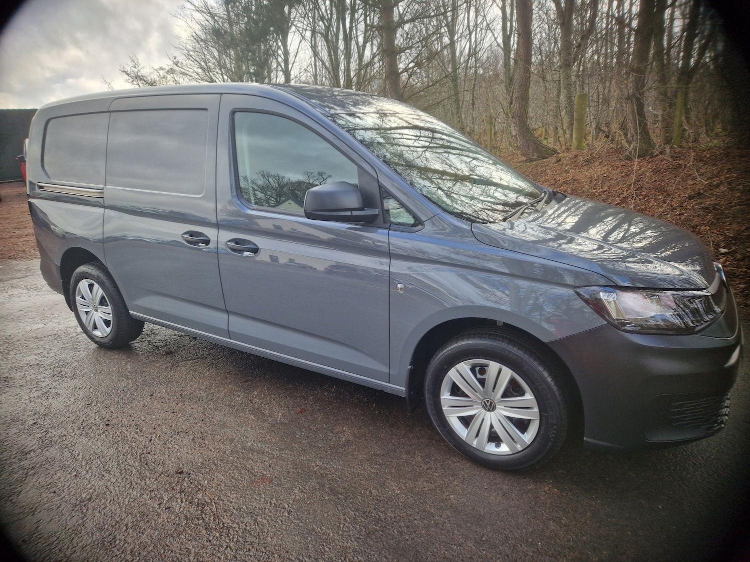 Used Volkswagen Caddy Maxi 2023 for sale - 77314007: Photo 1