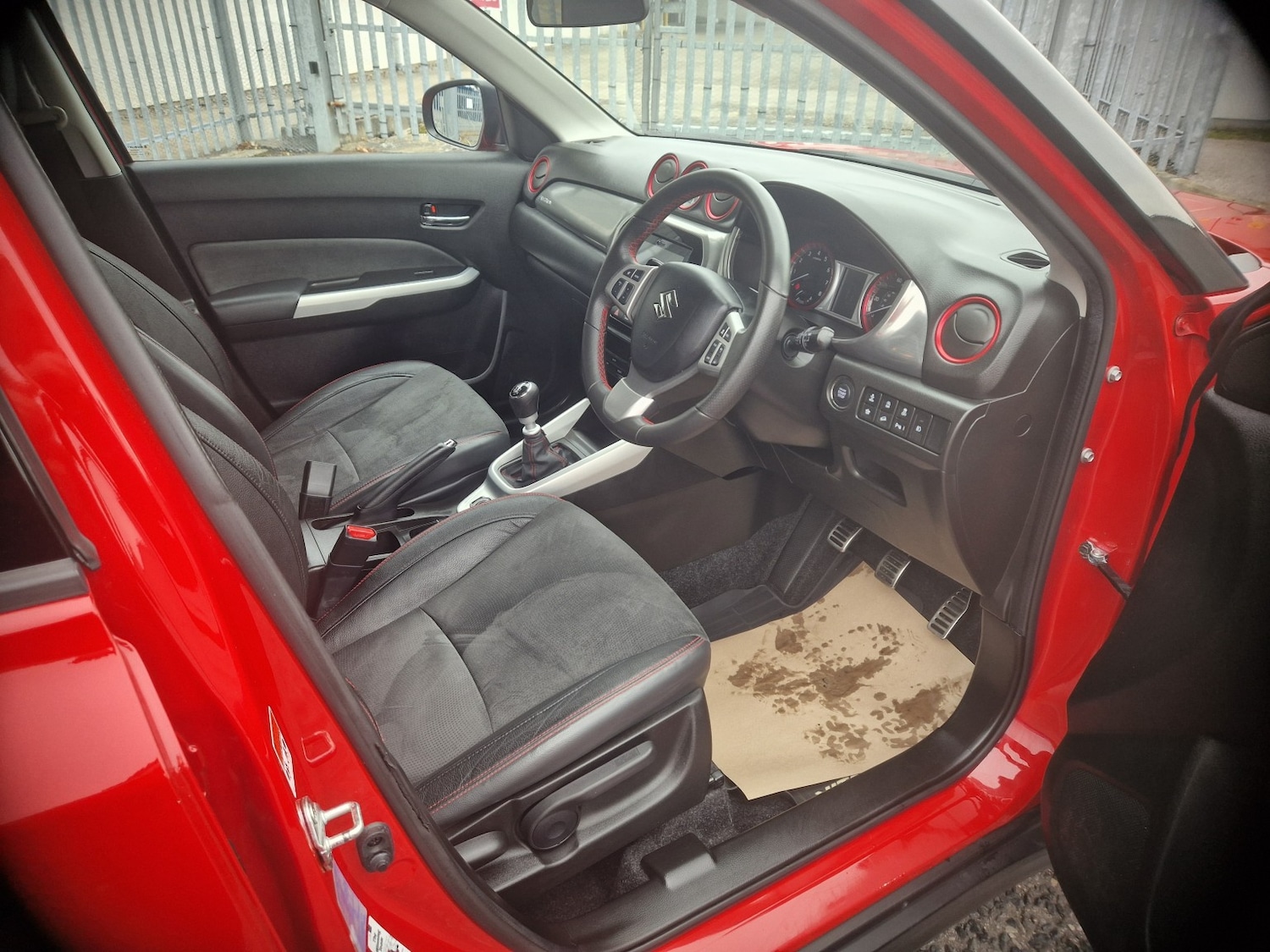 Used Suzuki Vitara 2018 for sale - 76170424: Photo 4