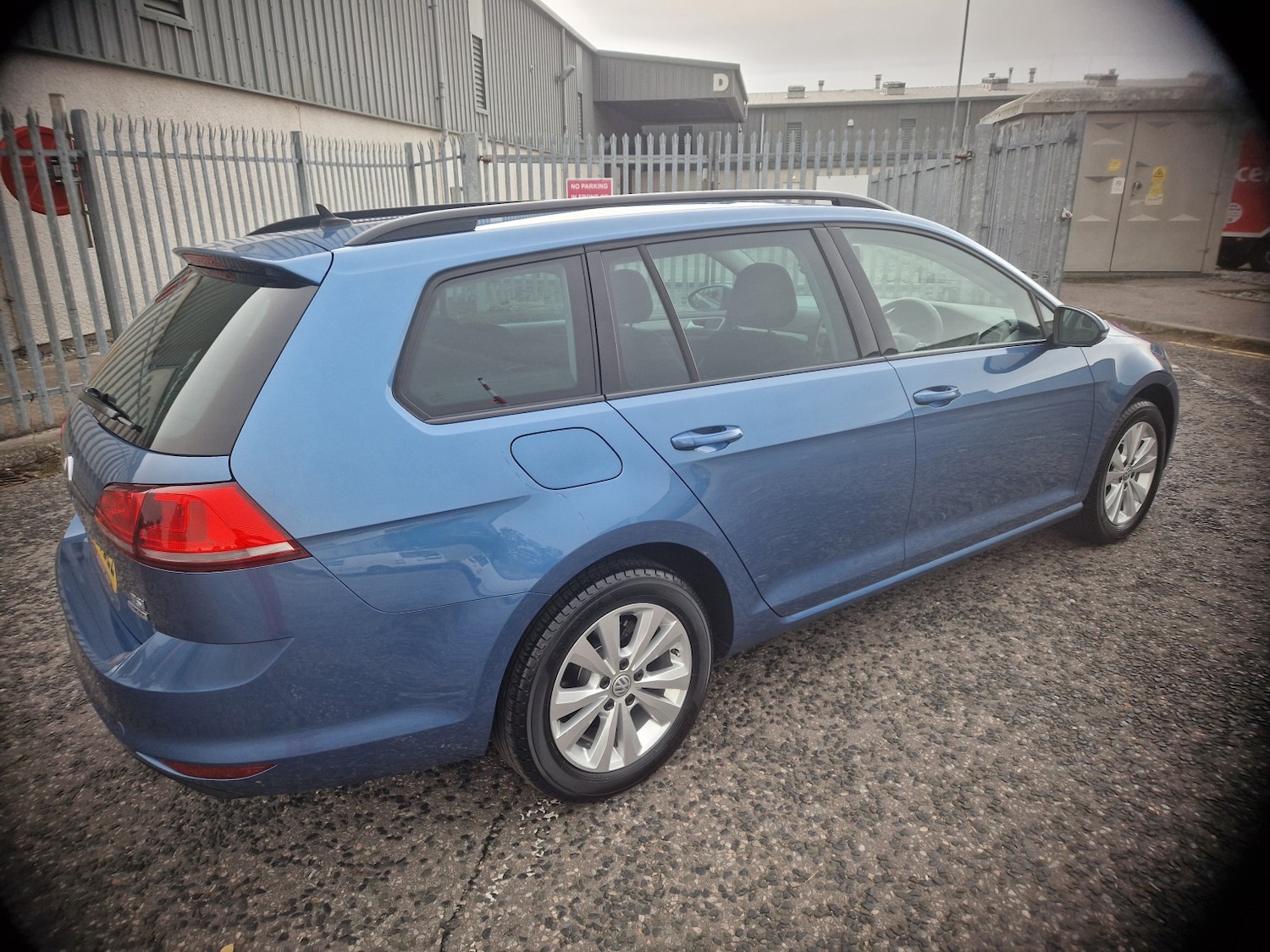 Used Volkswagen Golf 2014 for sale - 76225273: Photo 4