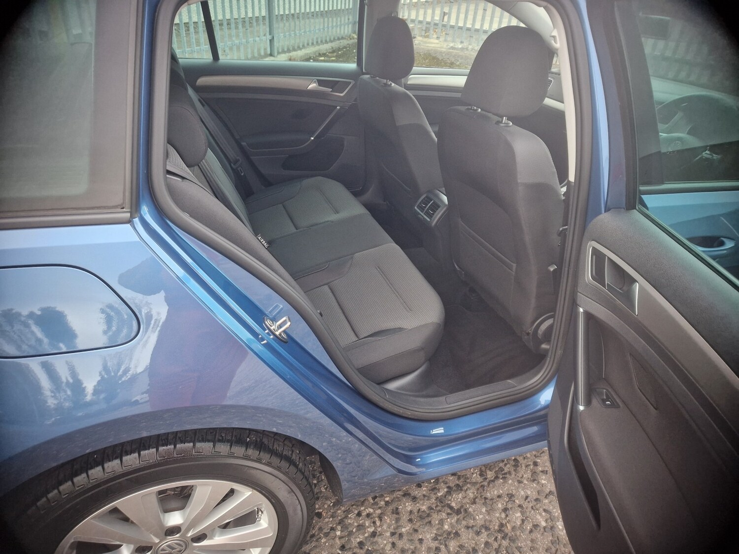 Used Volkswagen Golf 2014 for sale - 76225273: Photo 7