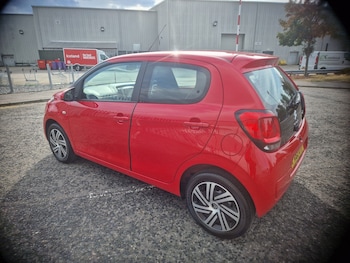 Used Citroen C1 2015 for sale - 76093729: Photo