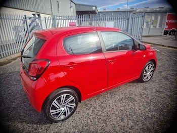 Used Citroen C1 2015 for sale - 76093729: Photo
