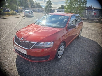 Used Skoda Rapid 2015 for sale - 75413115: Photo