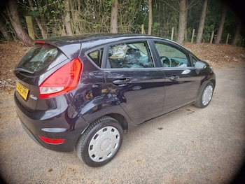 Used Ford Fiesta 2009 for sale - 79410757: Photo