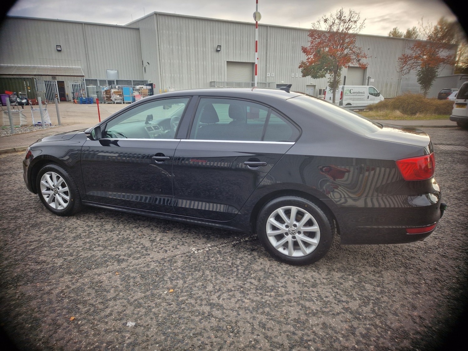 Used Volkswagen Jetta 2013 for sale - 76358228: Photo 3
