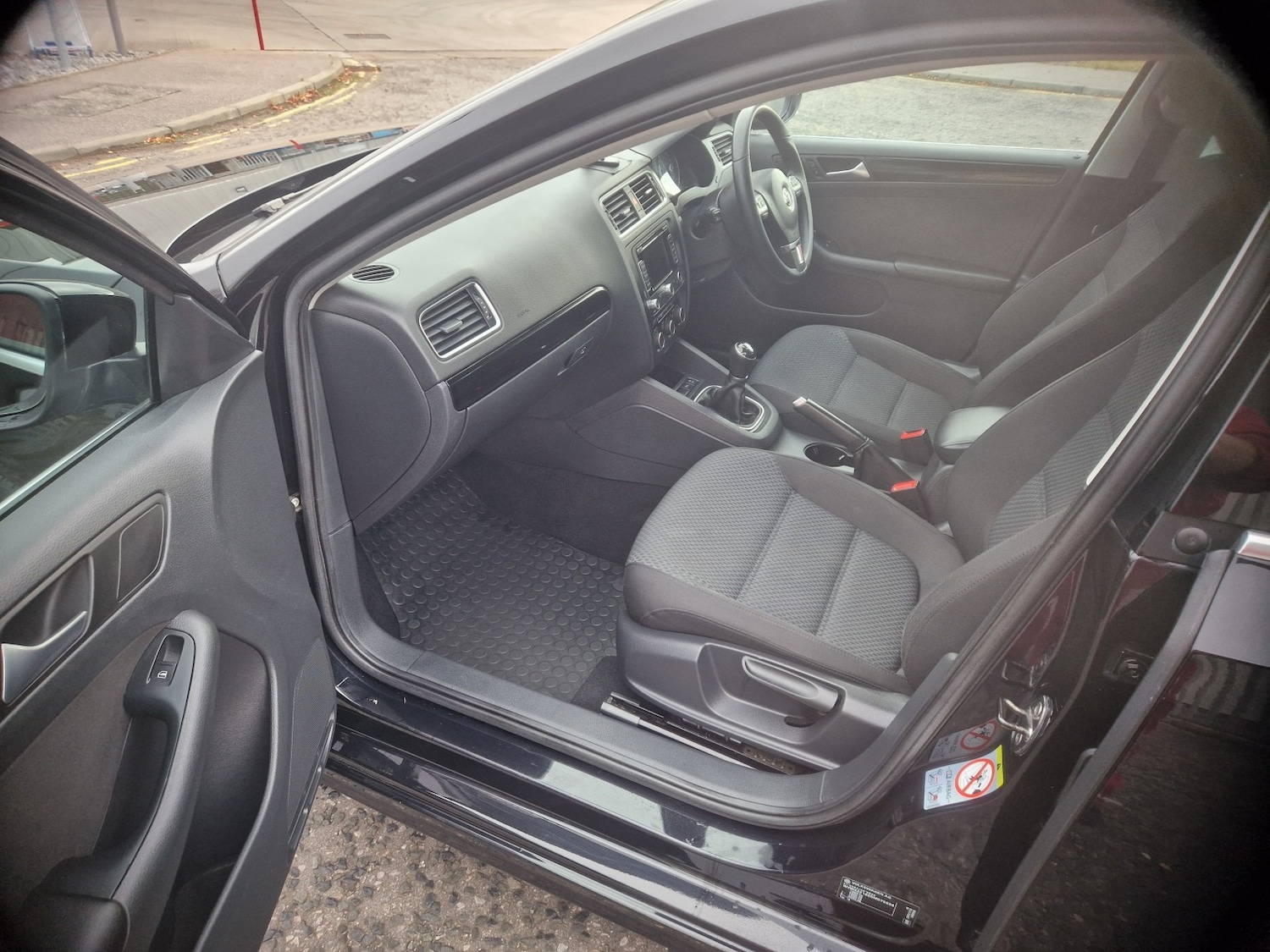 Used Volkswagen Jetta 2013 for sale - 76358228: Photo 6