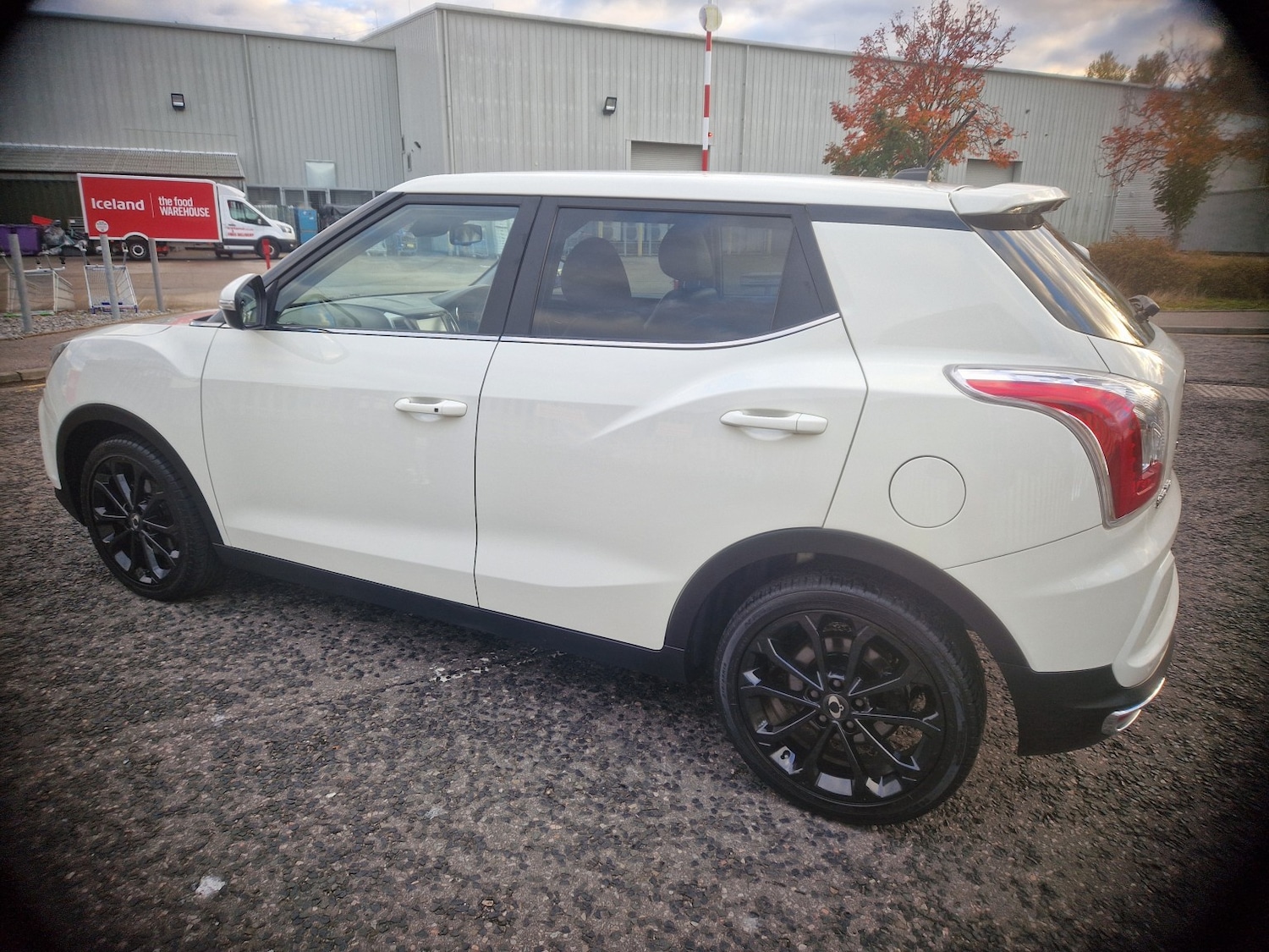 Used Ssangyong Tivoli 2019 for sale - 76769407: Photo 2