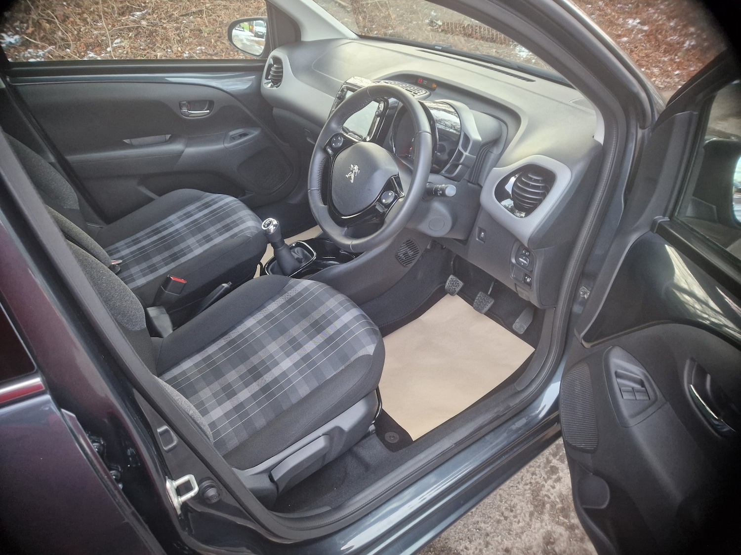 Used Peugeot 108 2019 for sale - 77558644: Photo 5