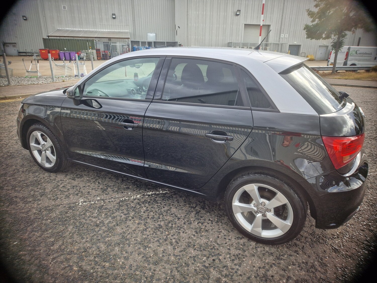 Used Audi A1 2015 for sale - 75948248: Photo 4