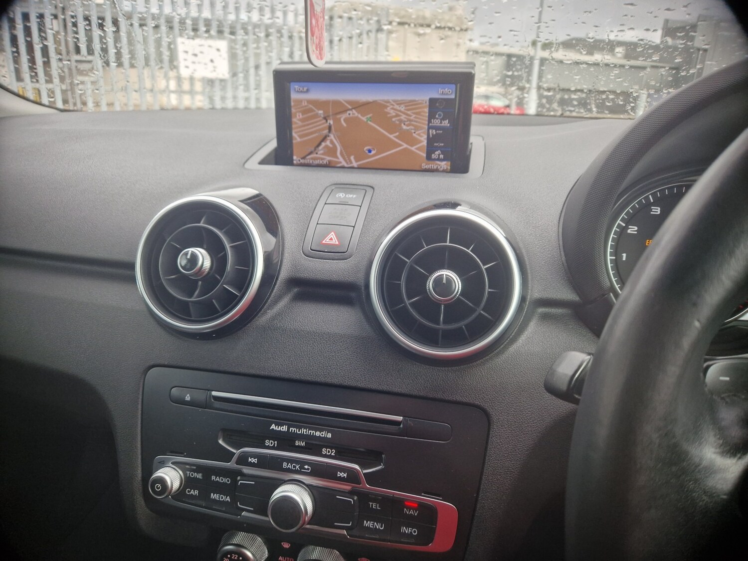 Used Audi A1 2015 for sale - 75948248: Photo 6