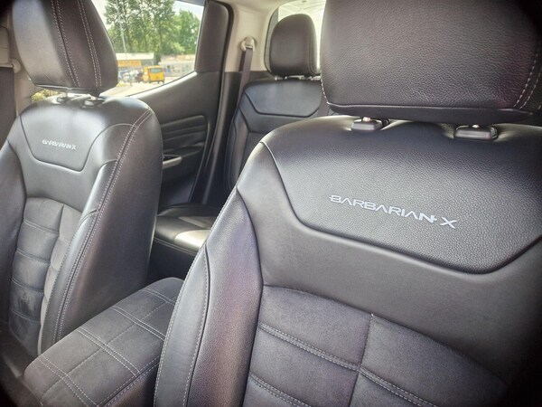 Used Mitsubishi L200 2019 for sale - 74757370: Photo 8