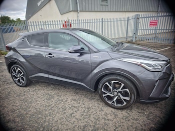Used Toyota C-HR 2021 for sale - 76793806: Photo