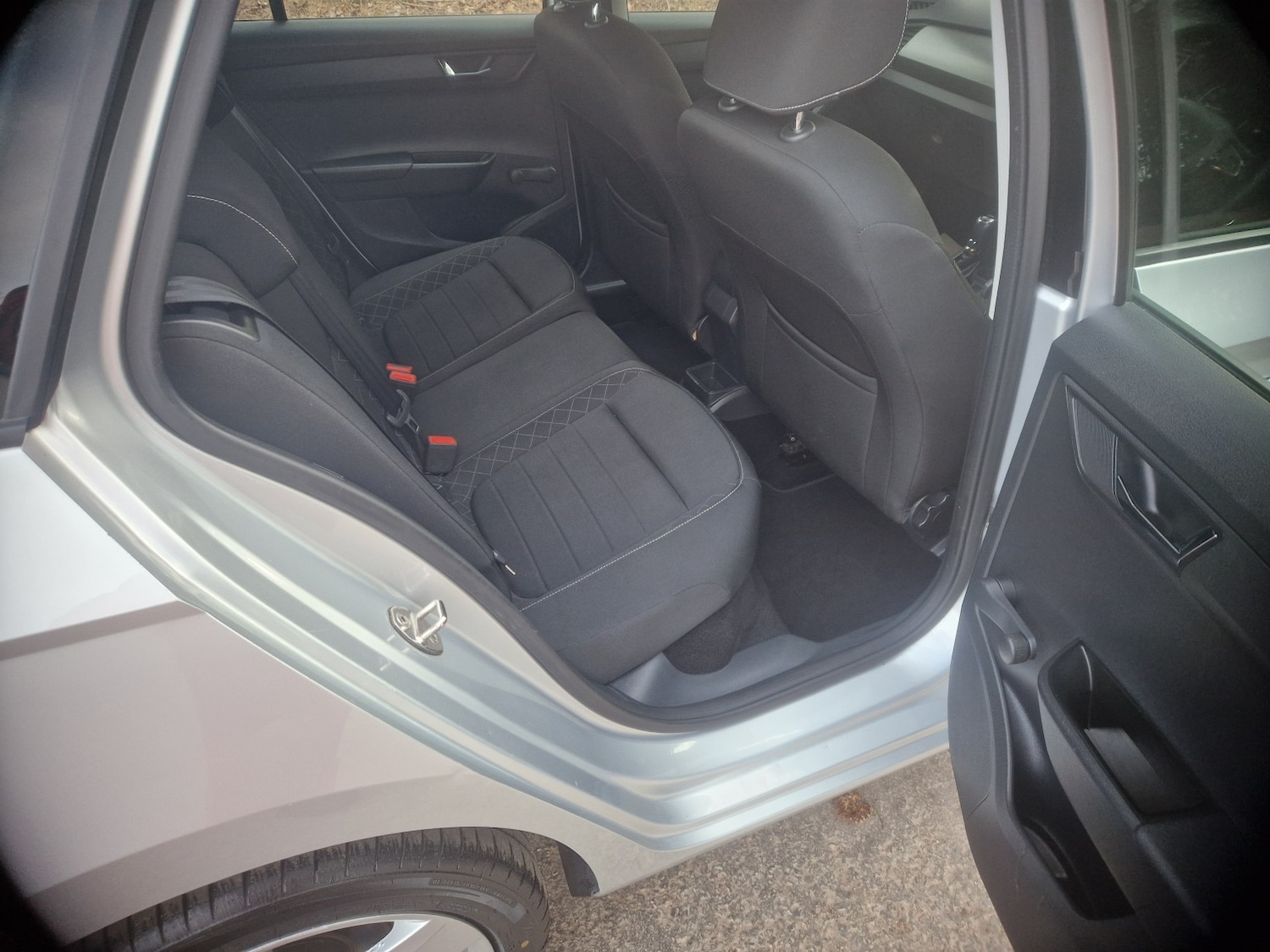 Used Skoda Fabia 2015 for sale - 78057077: Photo 6